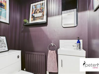 Cloakroom/WC